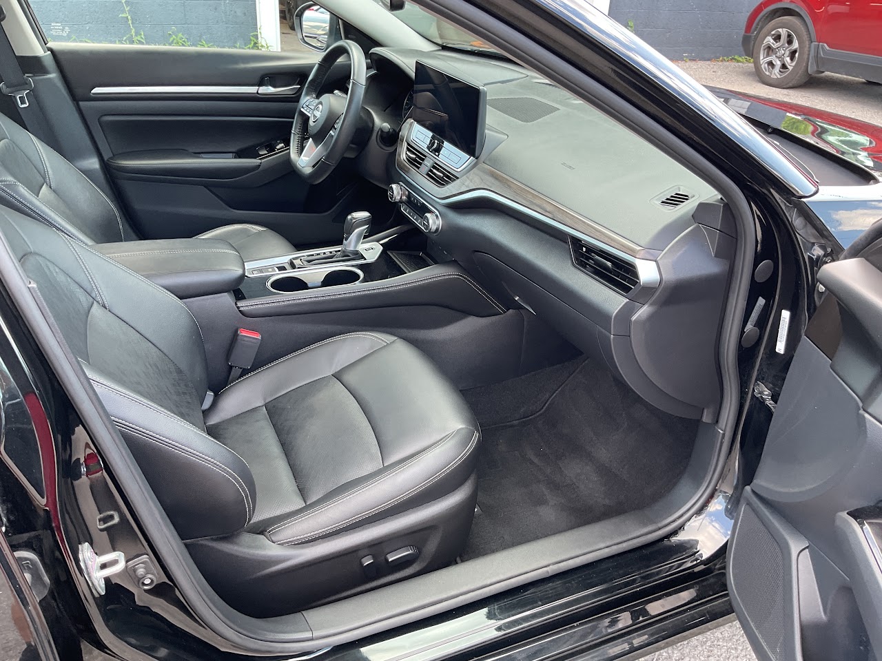 2025 Nissan Altima — photo 22 de 34