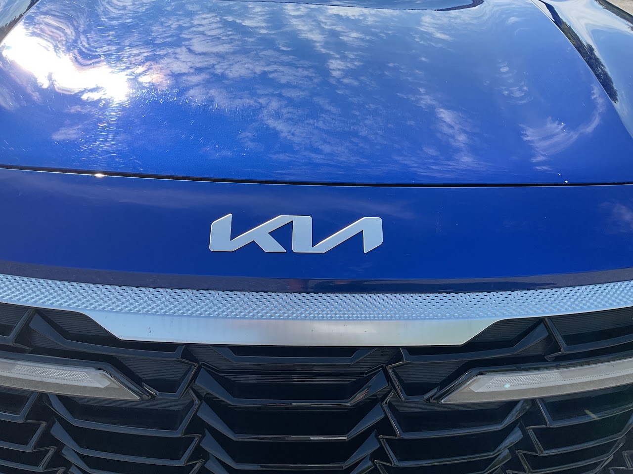 2025 Kia Seltos — photo 19 of 34