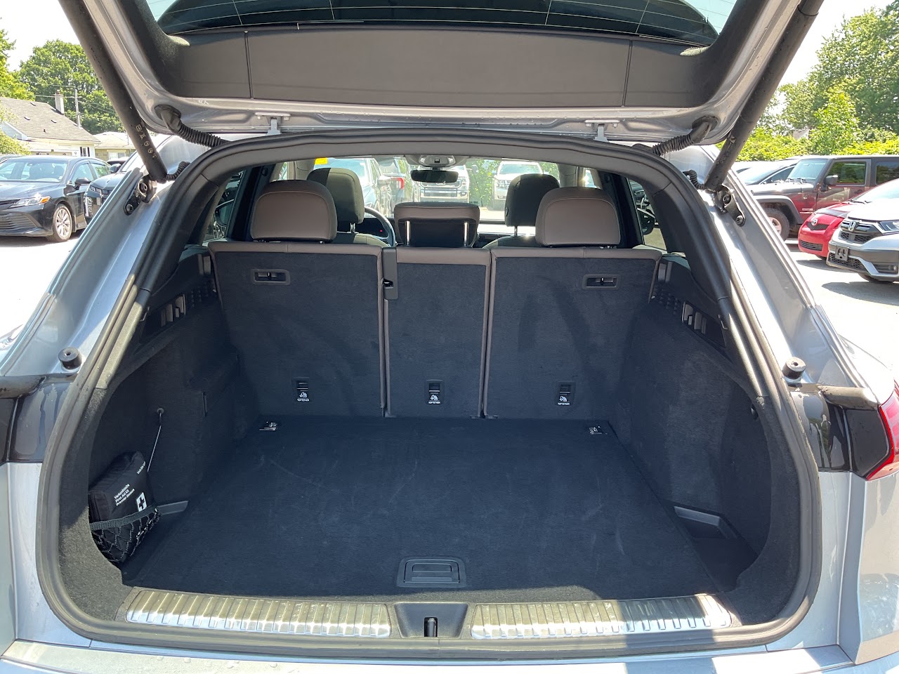 2025 Audi Q5 — photo 21 of 33