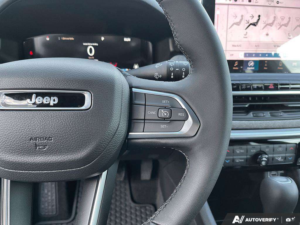2026 Jeep Compass — photo 16 de 25