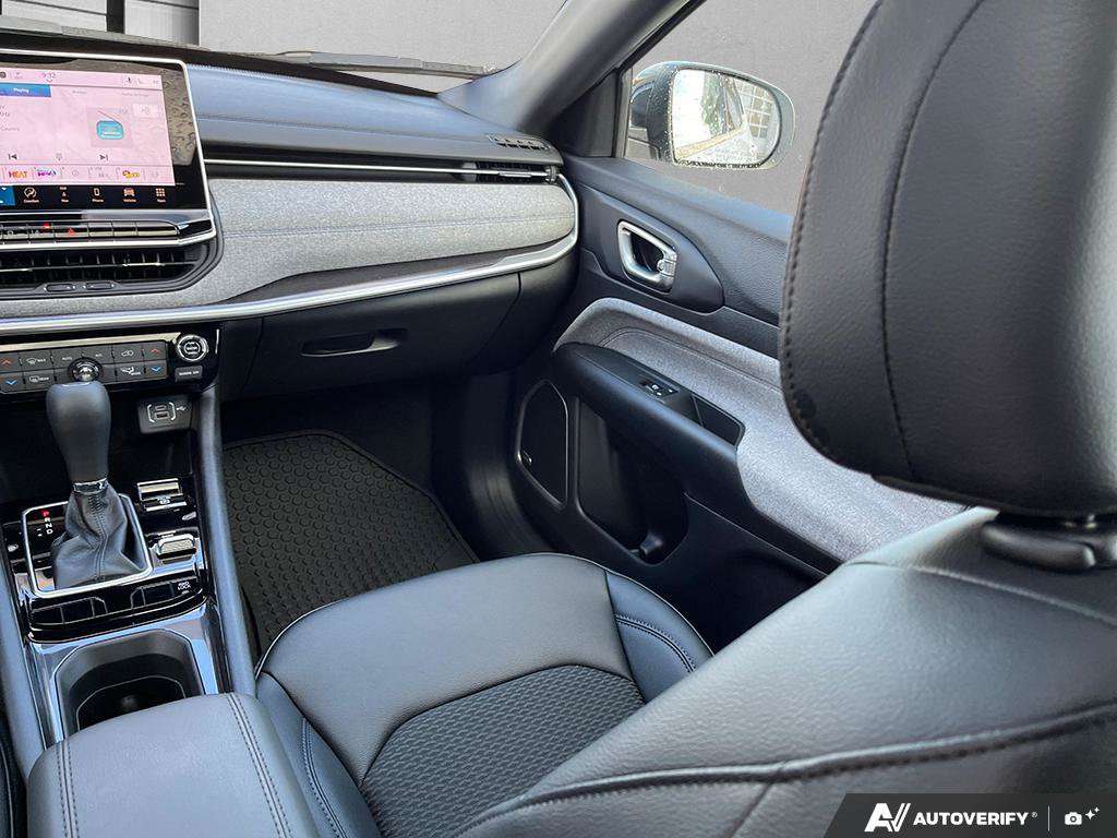 2026 Jeep Compass — photo 25 de 25