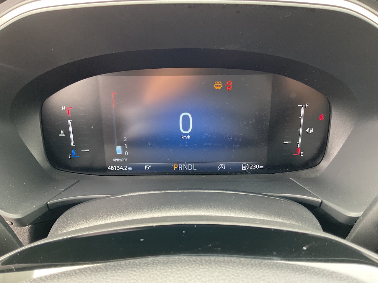 2025 Ford Escape — photo 18 of 35