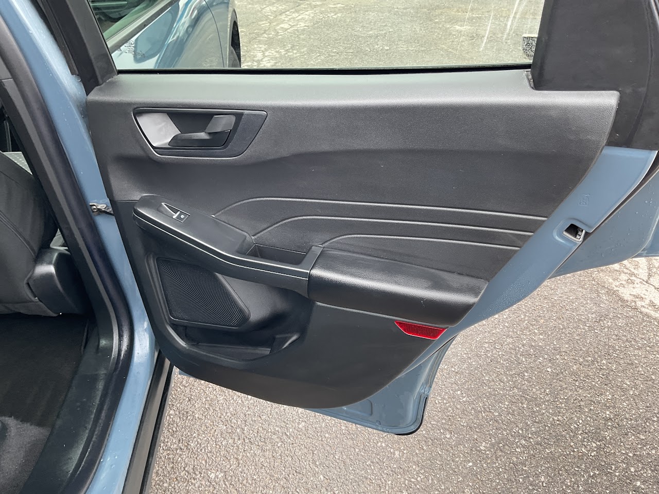 2025 Ford Escape — photo 33 of 35