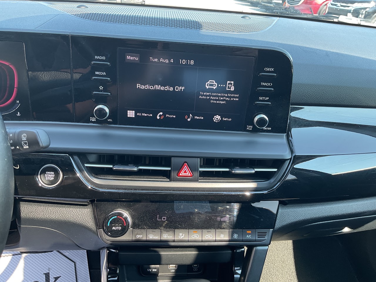 2025 Kia Seltos — photo 28 of 34