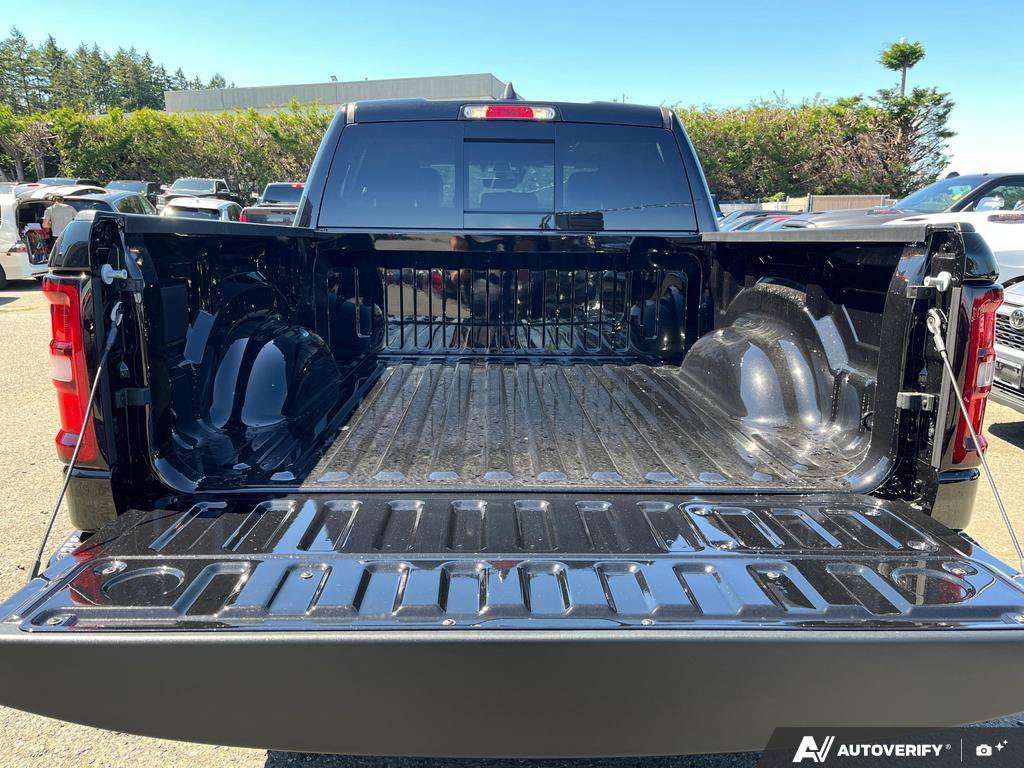 2026 Ram 1500 — photo 12 of 25