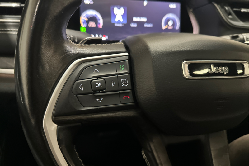 2021 Jeep Grand Cherokee L — photo 25 de 30