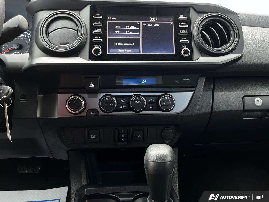 2022 Toyota Tacoma — photo 19 of 25