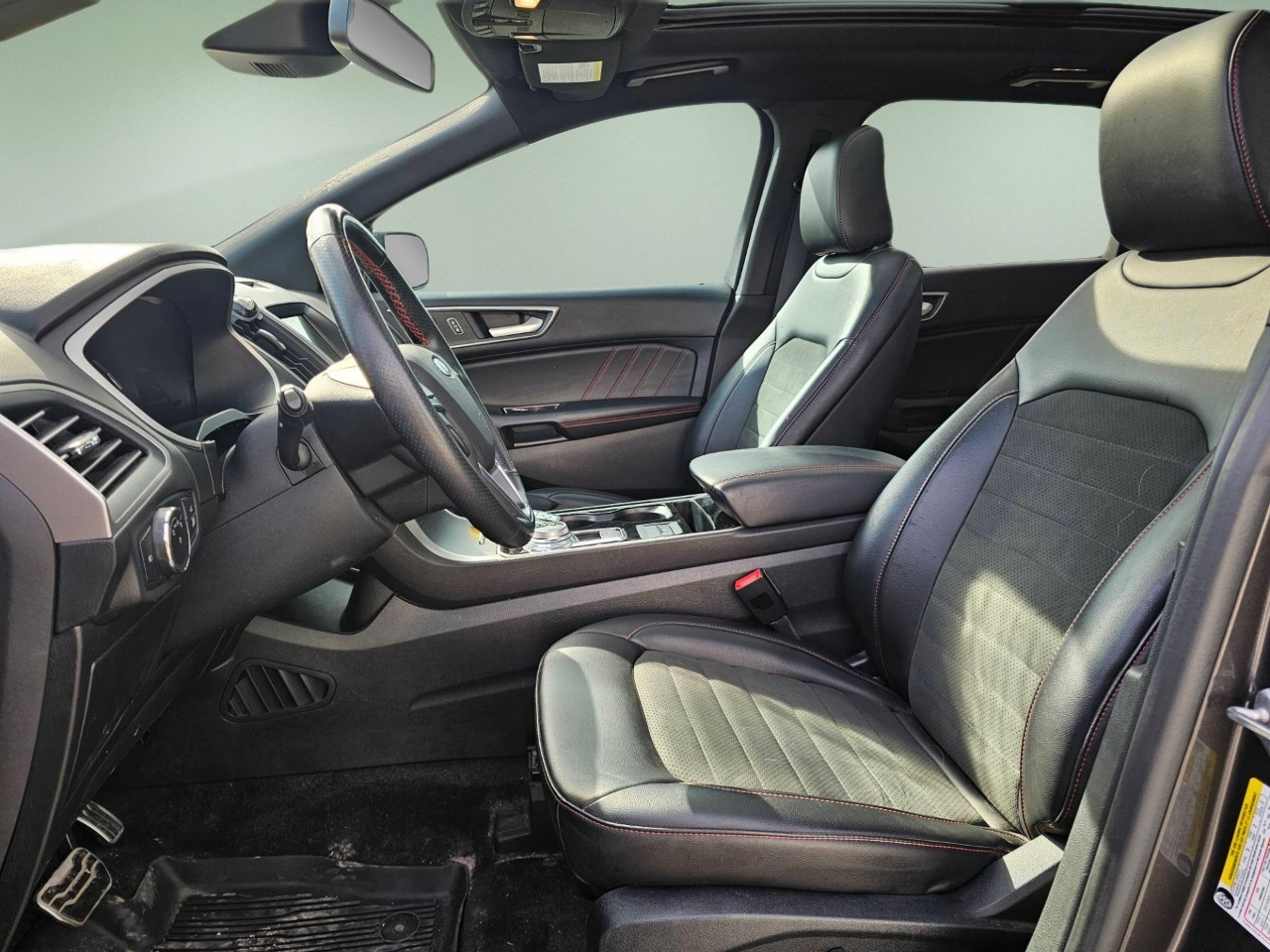 2020 Ford Edge — photo 9 de 24