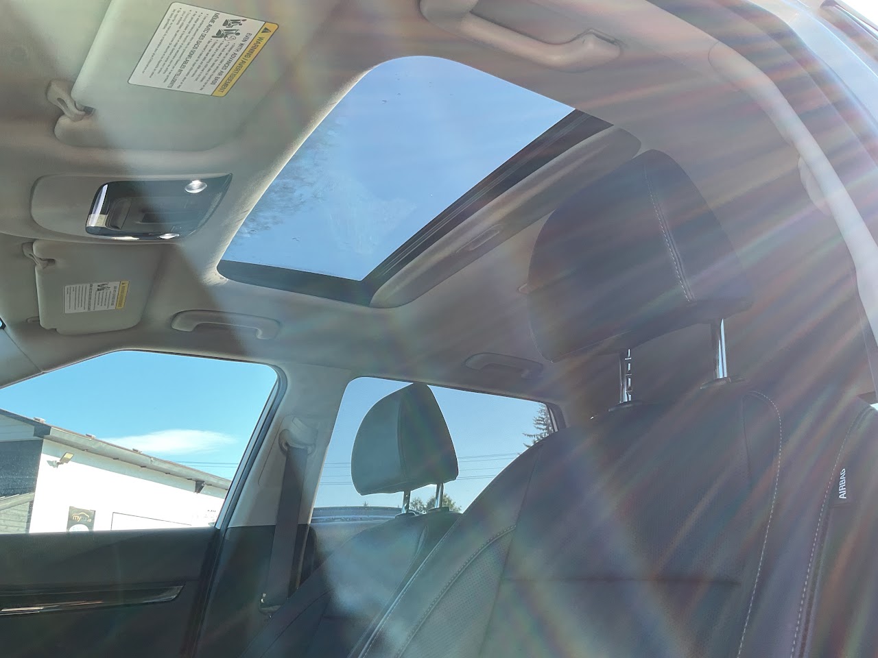 2025 Kia Seltos — photo 32 de 34