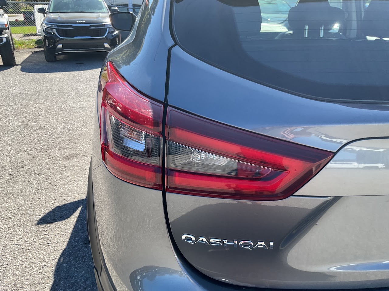 2023 Nissan Qashqai — photo 24 of 34