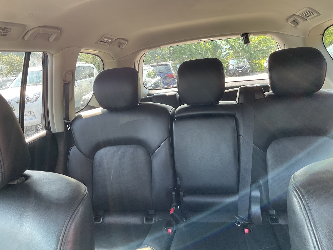 2024 Nissan Armada — photo 25 of 34