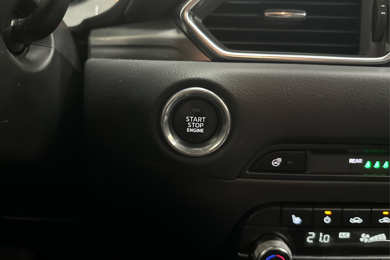 2025 Mazda CX-5 — photo 22 de 28