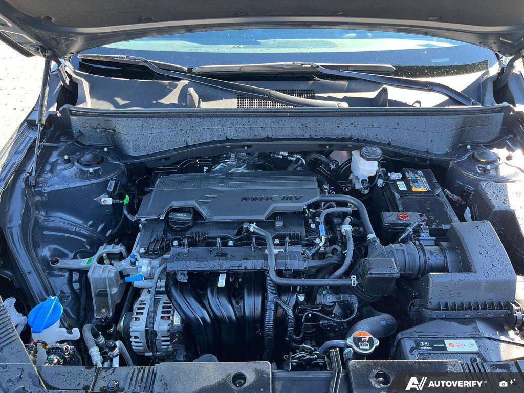 2025 Hyundai Kona — photo 10 of 25
