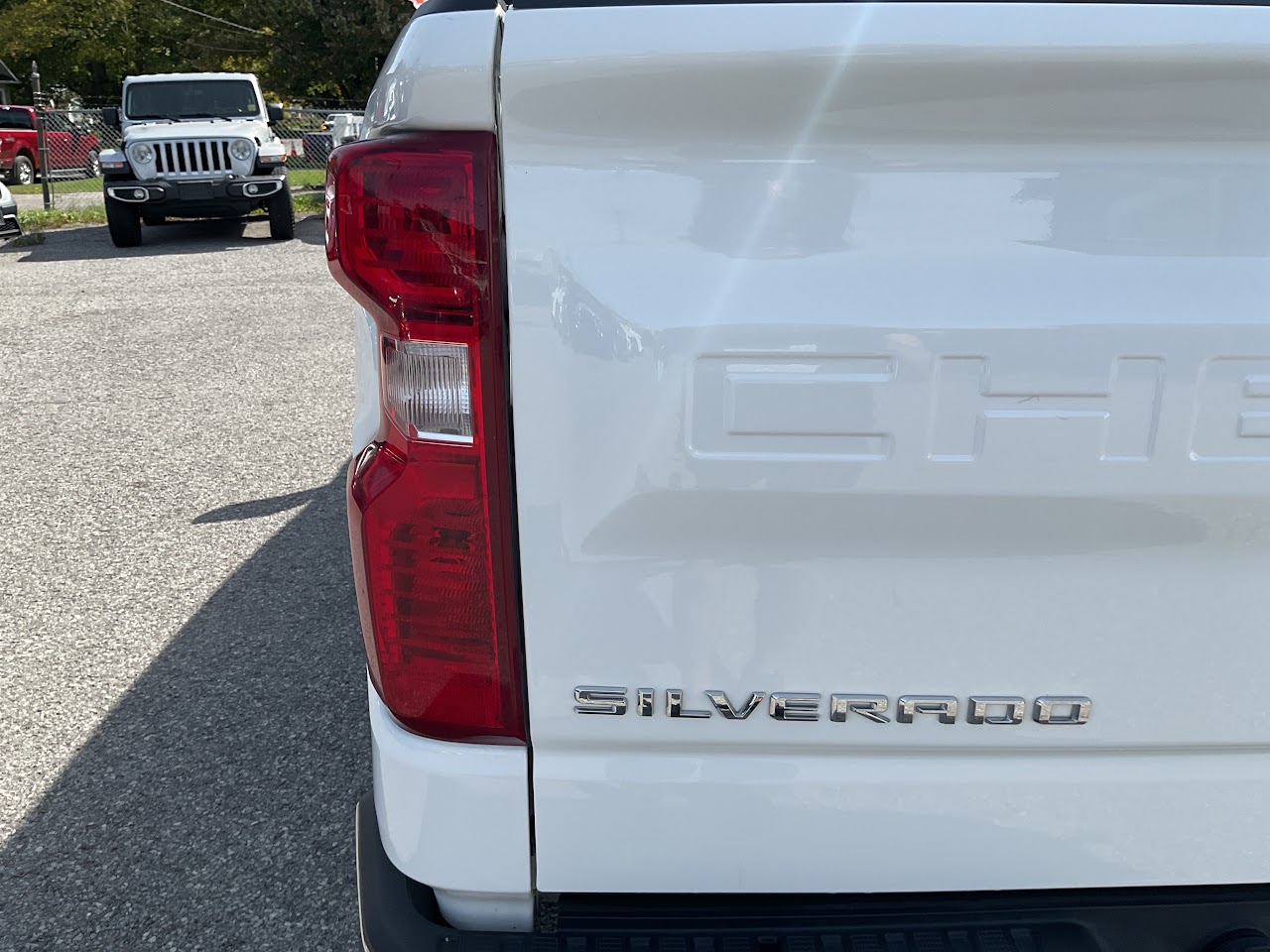 2025 Chevrolet Silverado 1500 — photo 24 of 33