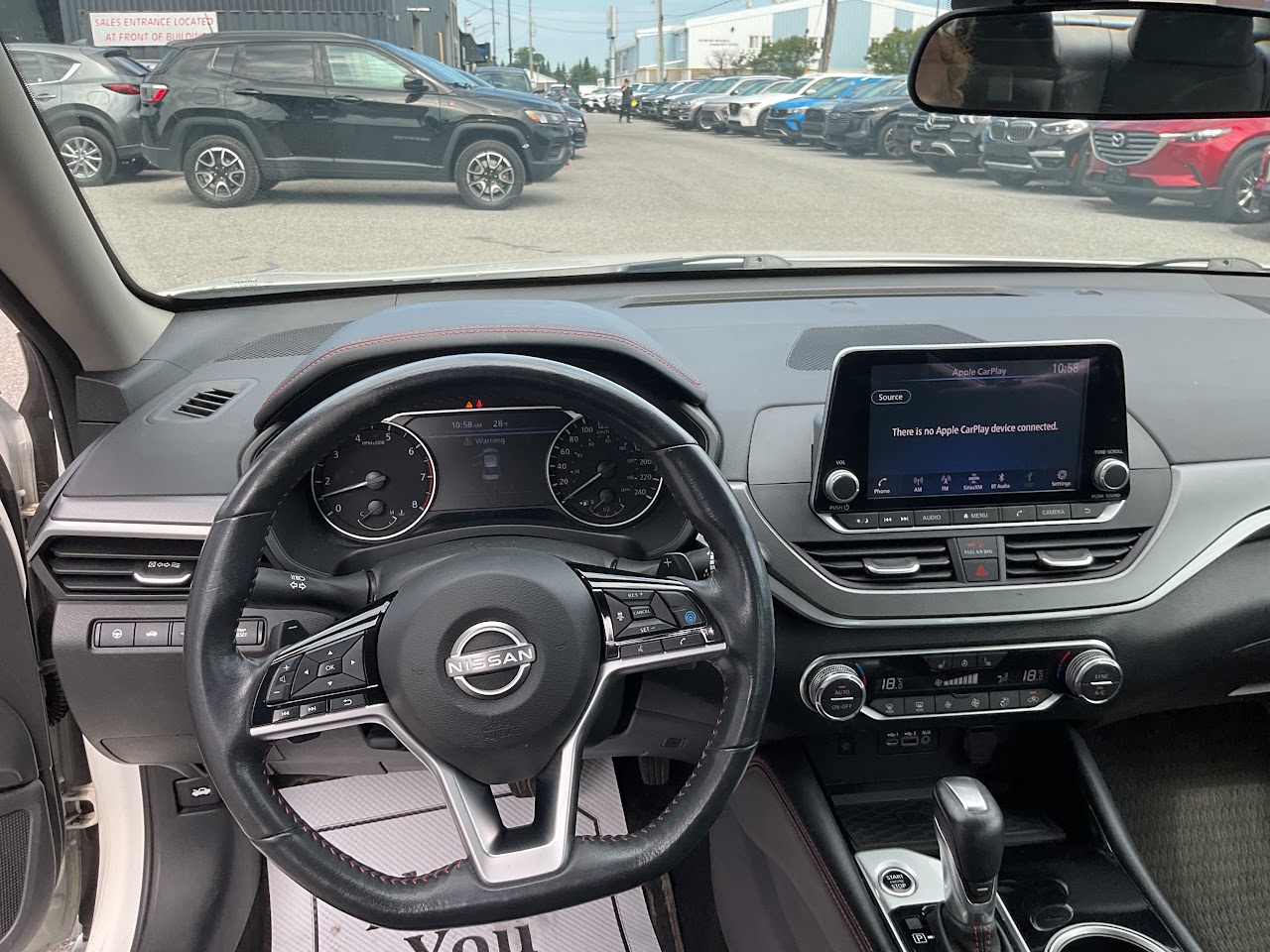 2024 Nissan Altima — photo 23 of 34