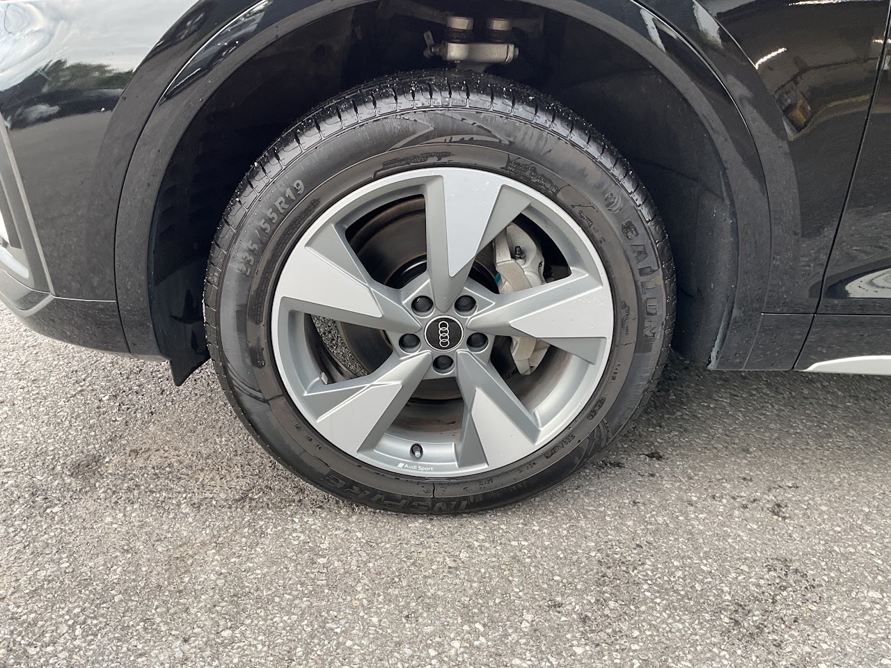 2024 Audi Q5 — photo 10 of 33