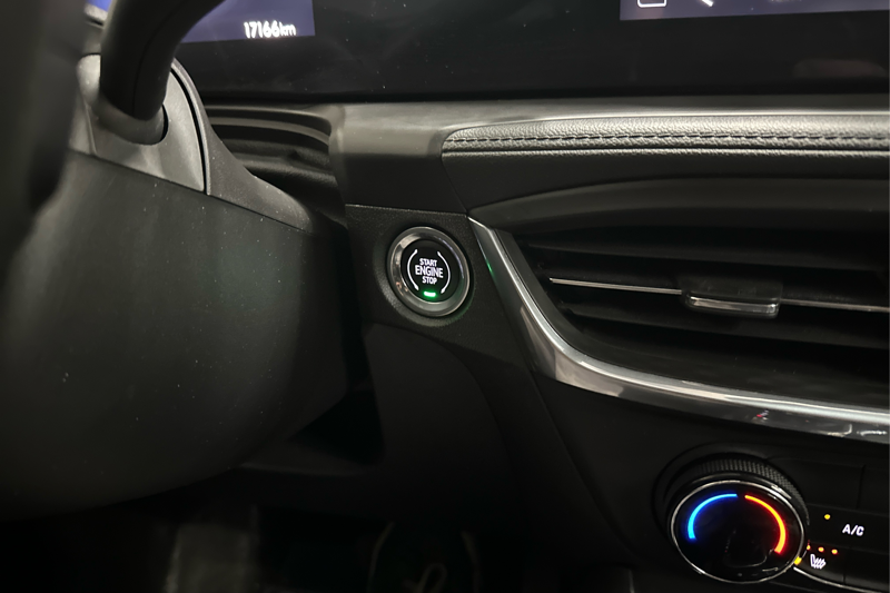 2025 Buick Encore Gx — photo 27 of 33
