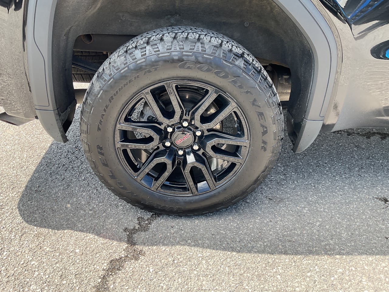 2024 GMC Sierra 1500 — photo 13 of 34