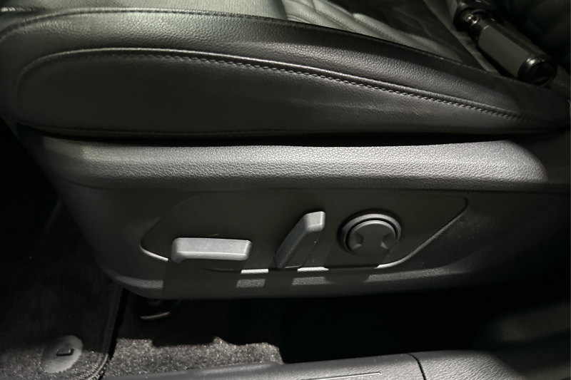2026 Kia Sportage — photo 30 of 33