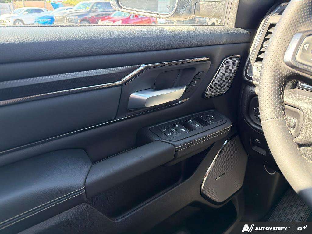 2026 Ram 1500 — photo 17 de 25