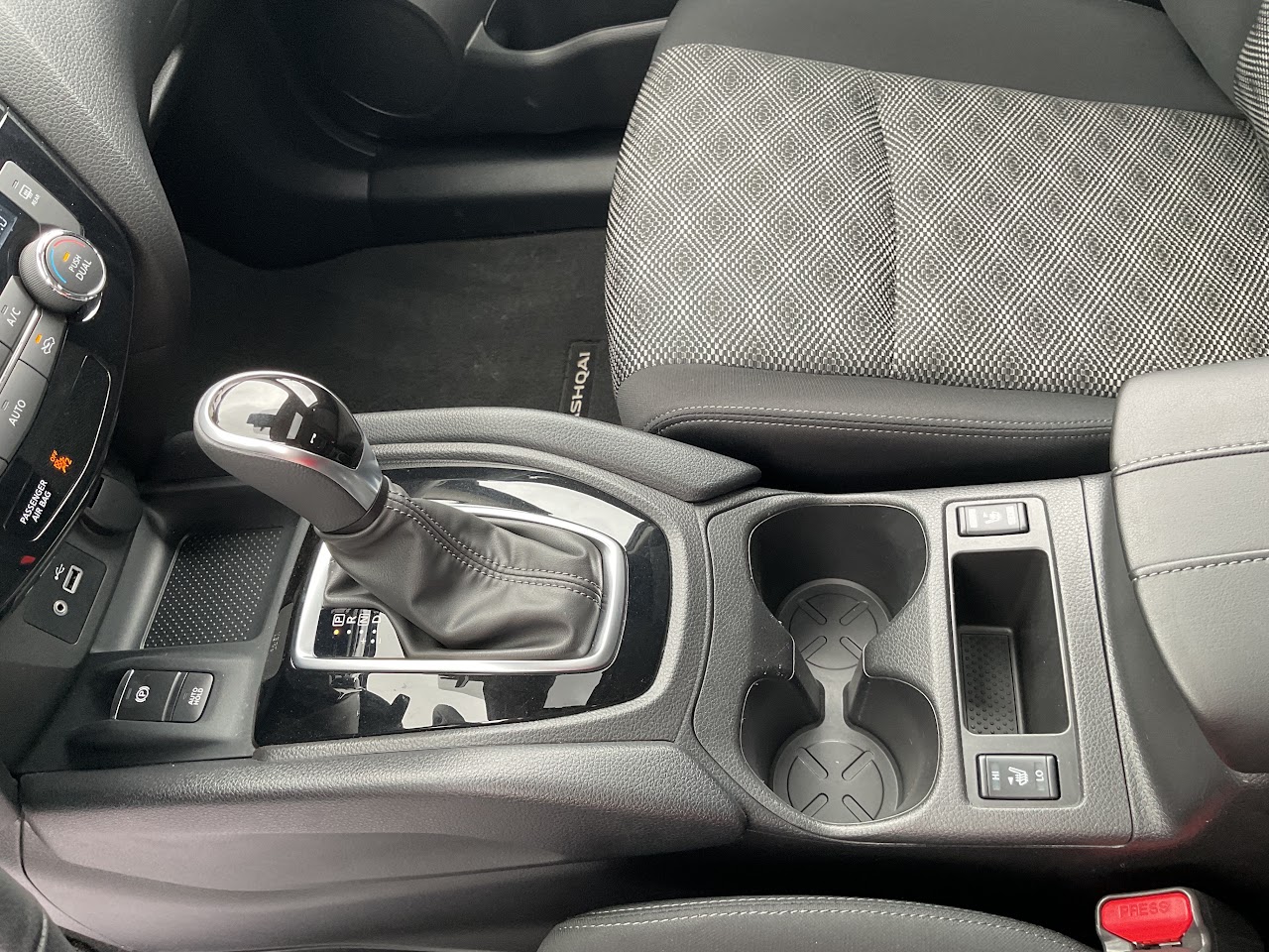 2023 Nissan Qashqai — photo 30 of 33
