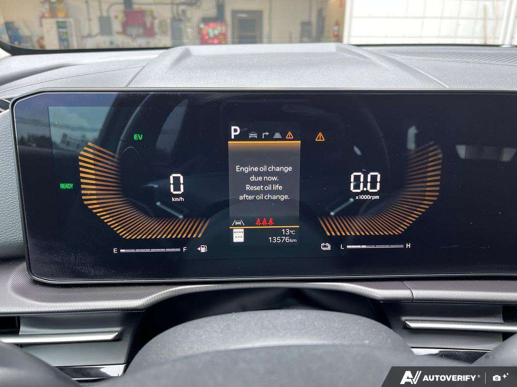 2026 Kia Sportage Hybrid — photo 15 of 25