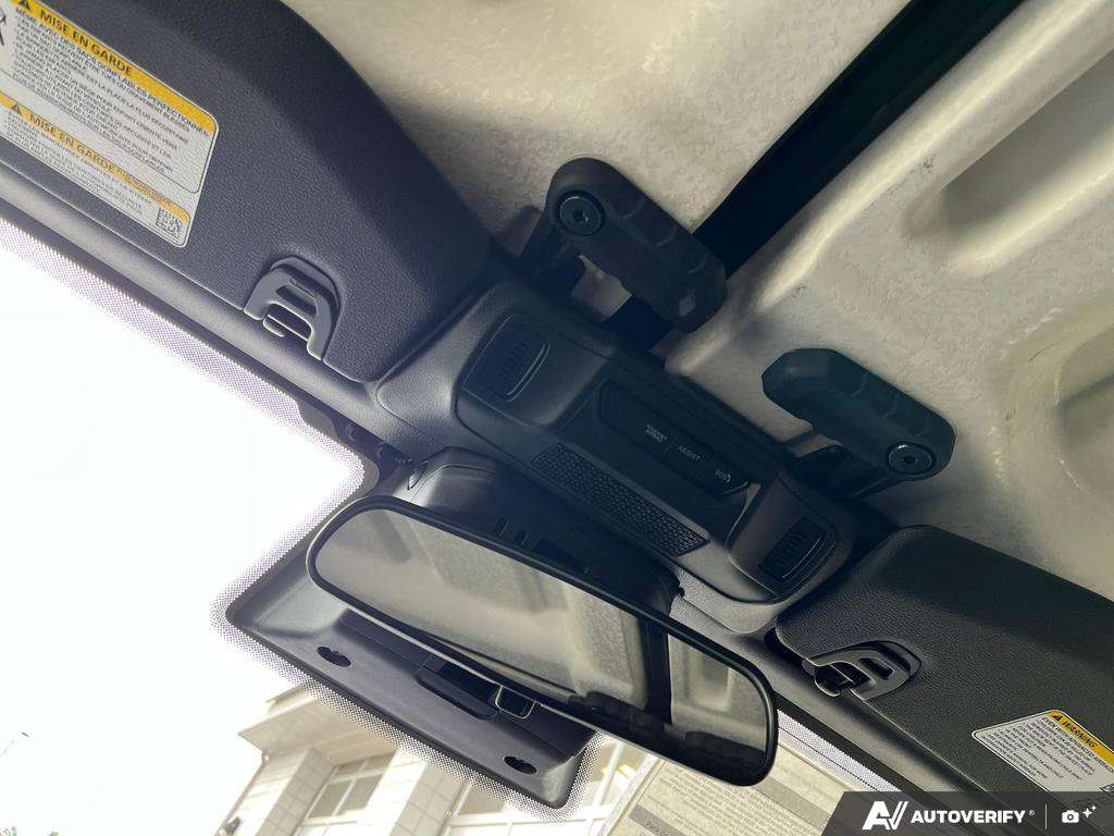 2026 Jeep Wrangler — photo 21 de 25