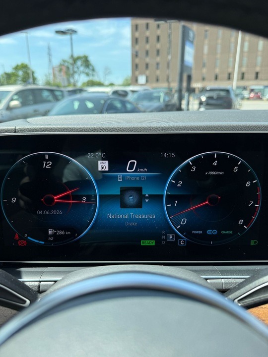 2020 Mercedes-Benz GLE 450 — photo 24 of 27