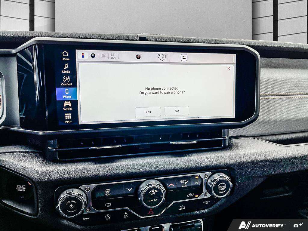2026 Jeep Wrangler — photo 18 de 24