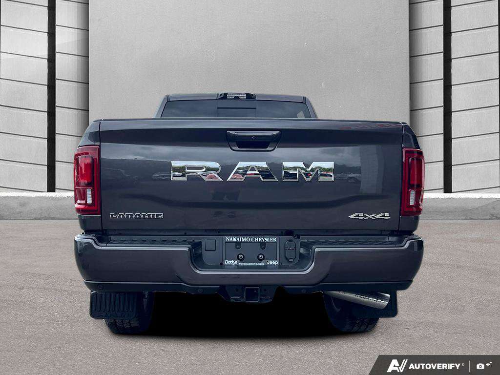 2026 Ram 3500 Crew Cab — photo 5 of 25