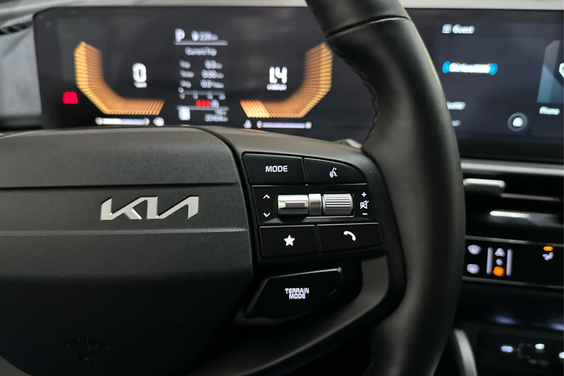 2026 Kia Sportage — photo 28 of 33