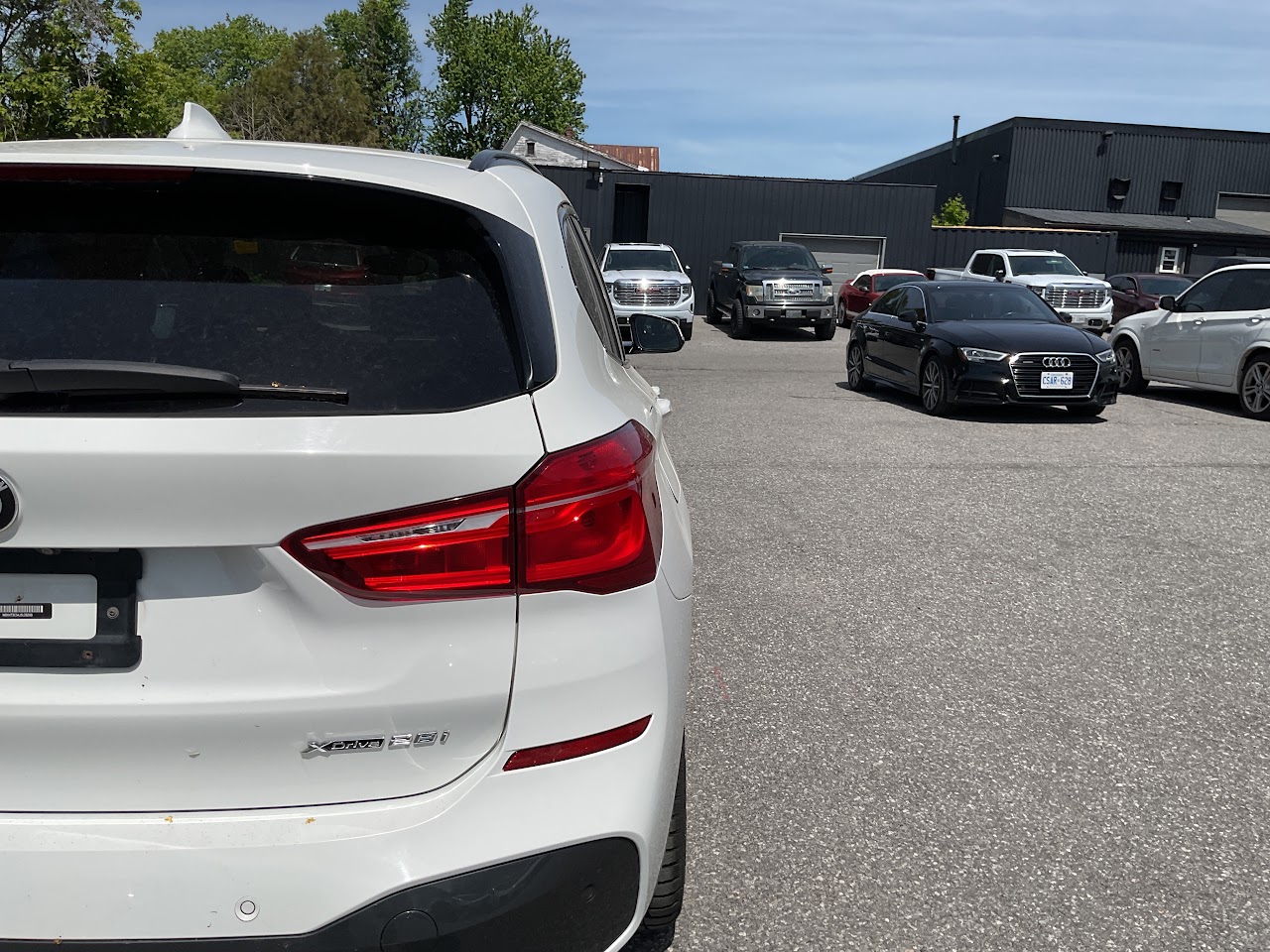 2018 BMW X1 — photo 16 of 33