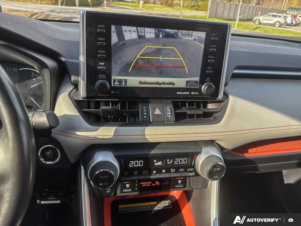 2019 Toyota RAV4 — photo 19 de 25