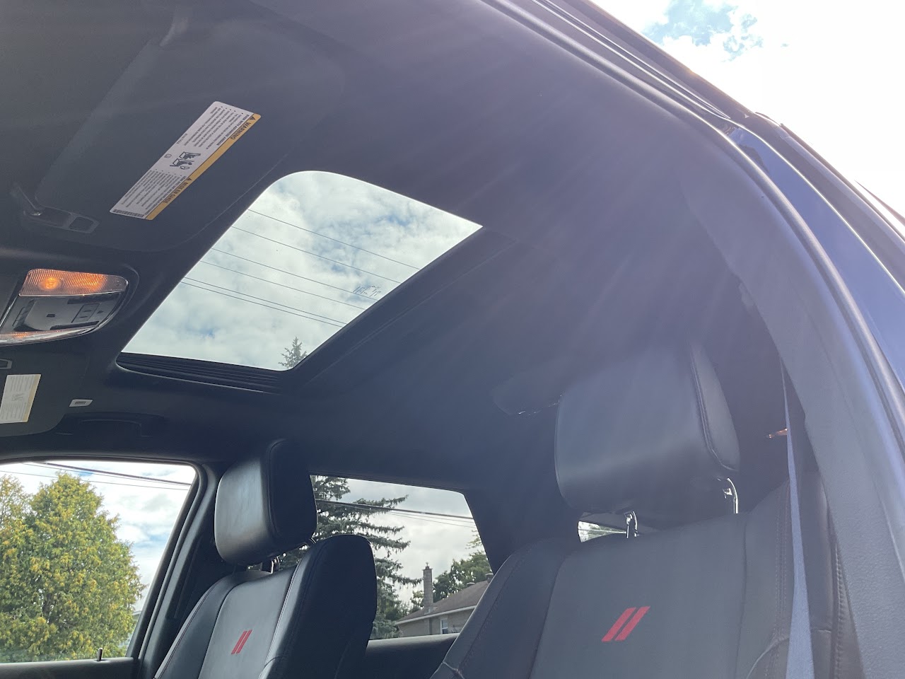 2025 Dodge Durango — photo 32 de 34