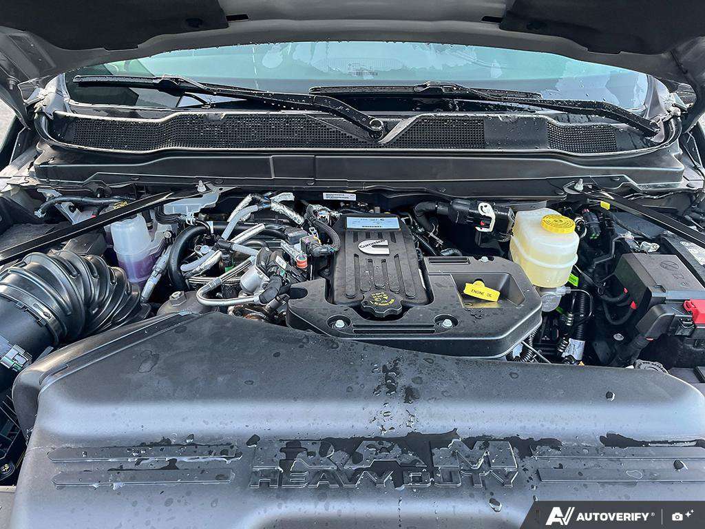 2026 Ram 3500 — photo 10 de 25