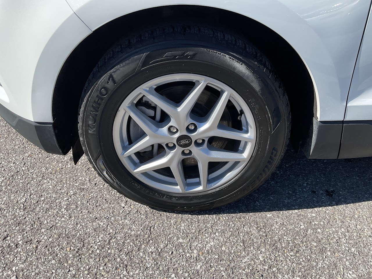 2024 Ford Edge — photo 19 de 34