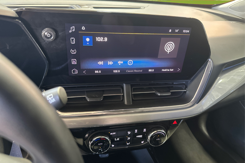 2026 Chevrolet Trax — photo 18 of 36