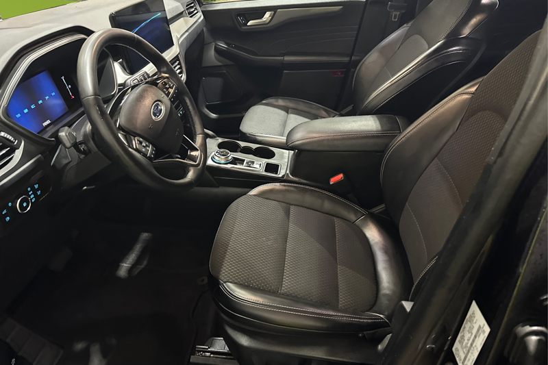2024 Ford Escape Plug-in Hybrid — photo 11 de 29