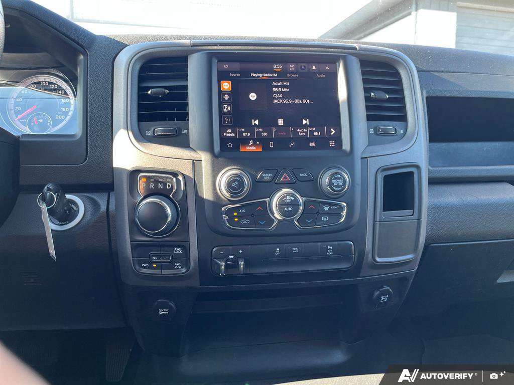 2022 Ram 1500 Classic Crew Cab — photo 19 of 25