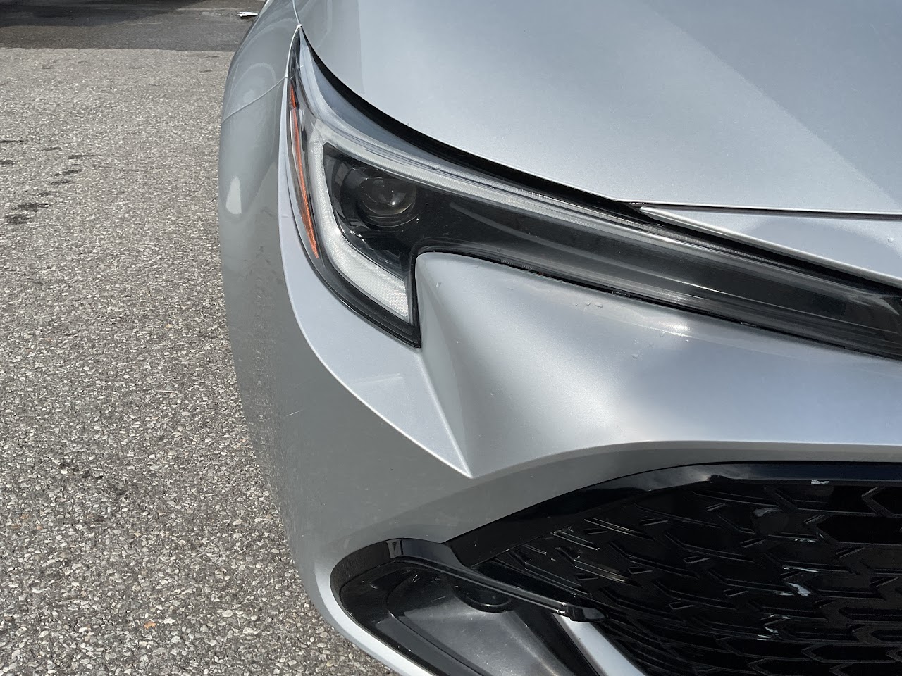 2024 Toyota Corolla — photo 14 of 34