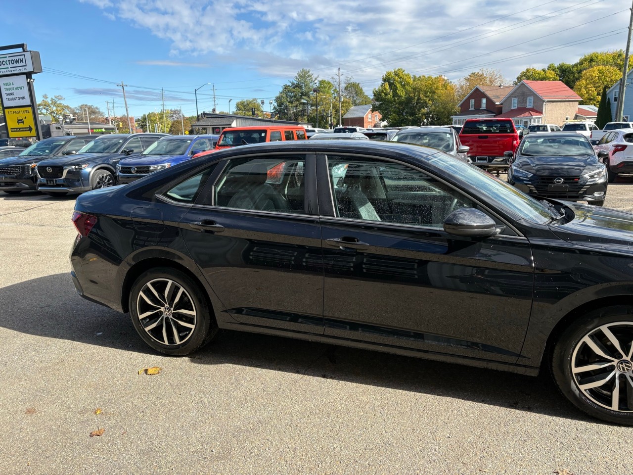 2026 Volkswagen Jetta — photo 10 of 21