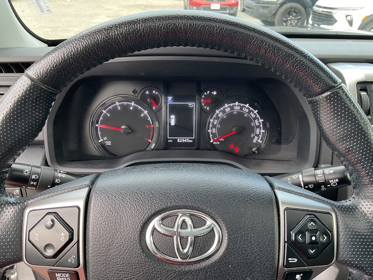 2024 Toyota 4RUNNER — photo 27 of 34