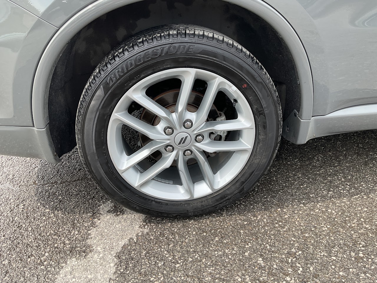 2025 Dodge Durango — photo 13 of 34