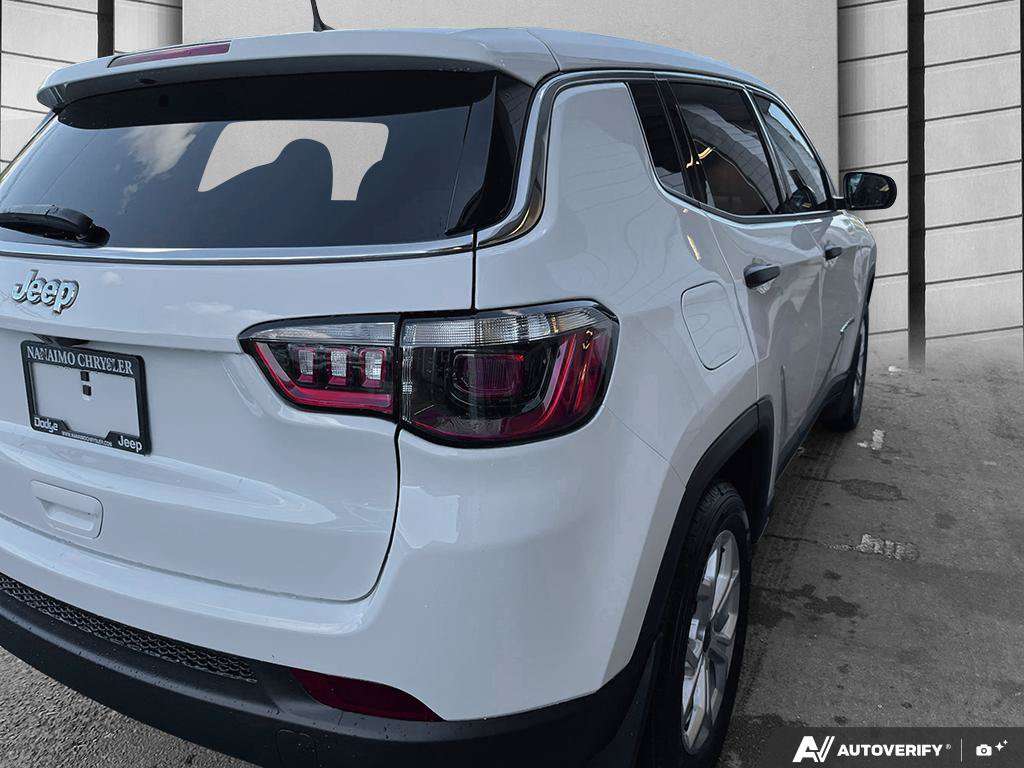 2026 Jeep Compass — photo 11 de 25