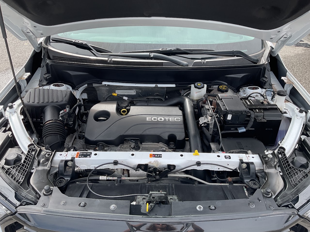 2022 GMC Terrain — photo 28 of 34