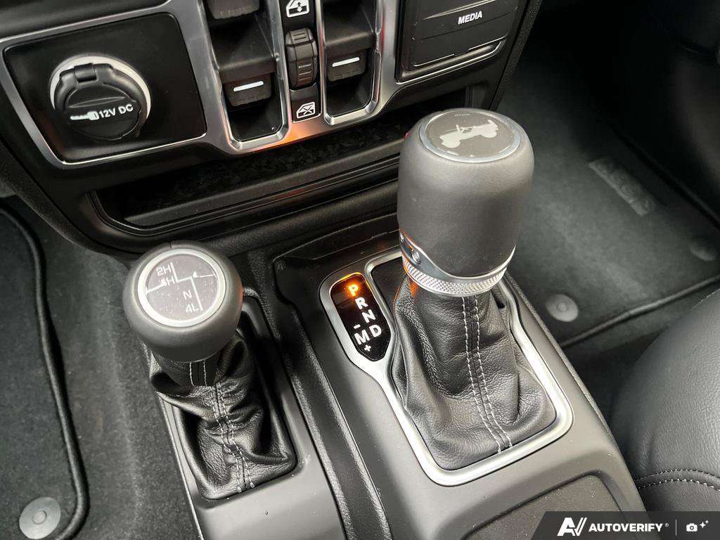 2026 Jeep Wrangler — photo 18 de 25