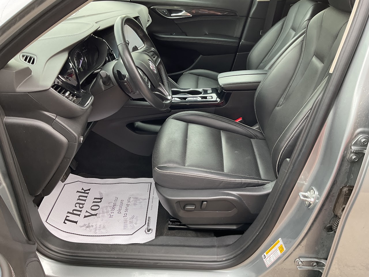 2023 Buick Envision — photo 19 of 34