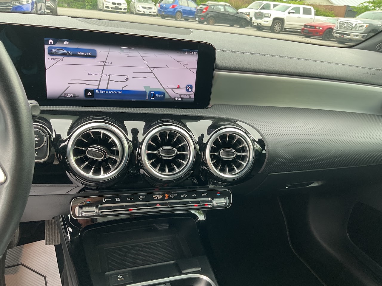 2025 Mercedes-Benz CLA-Class — photo 28 de 34