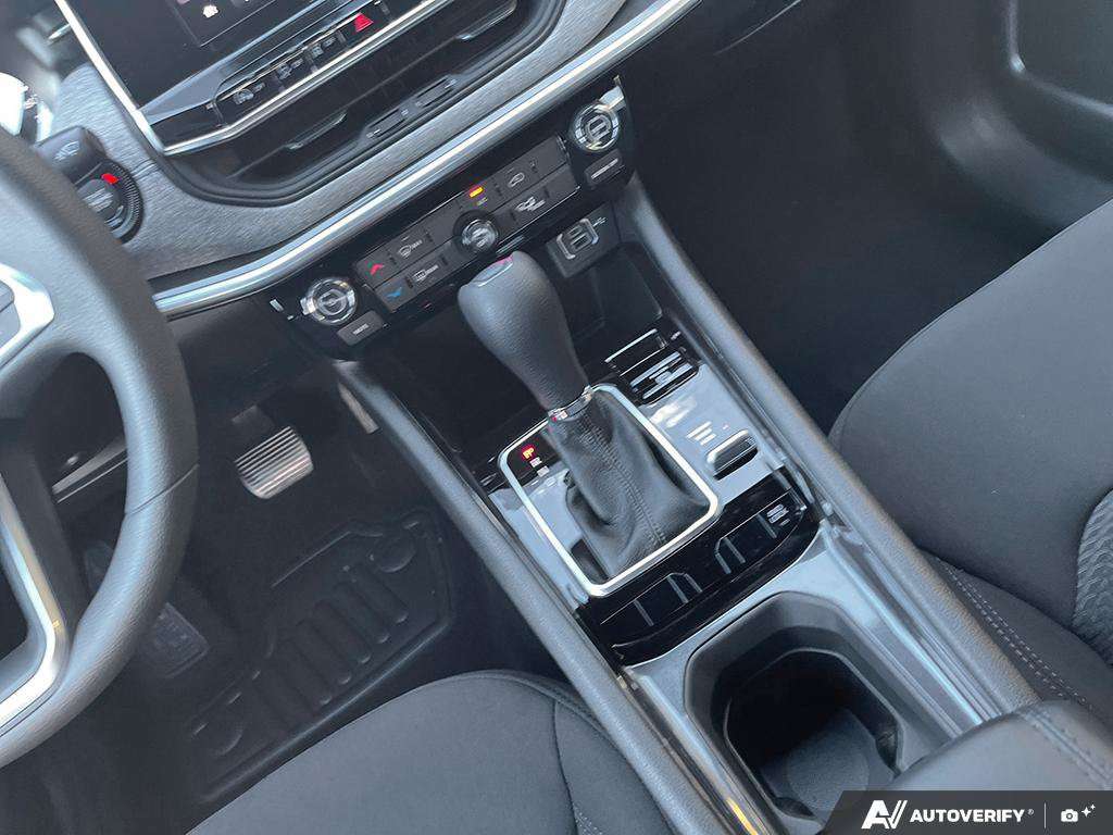 2026 Jeep Compass — photo 18 de 25