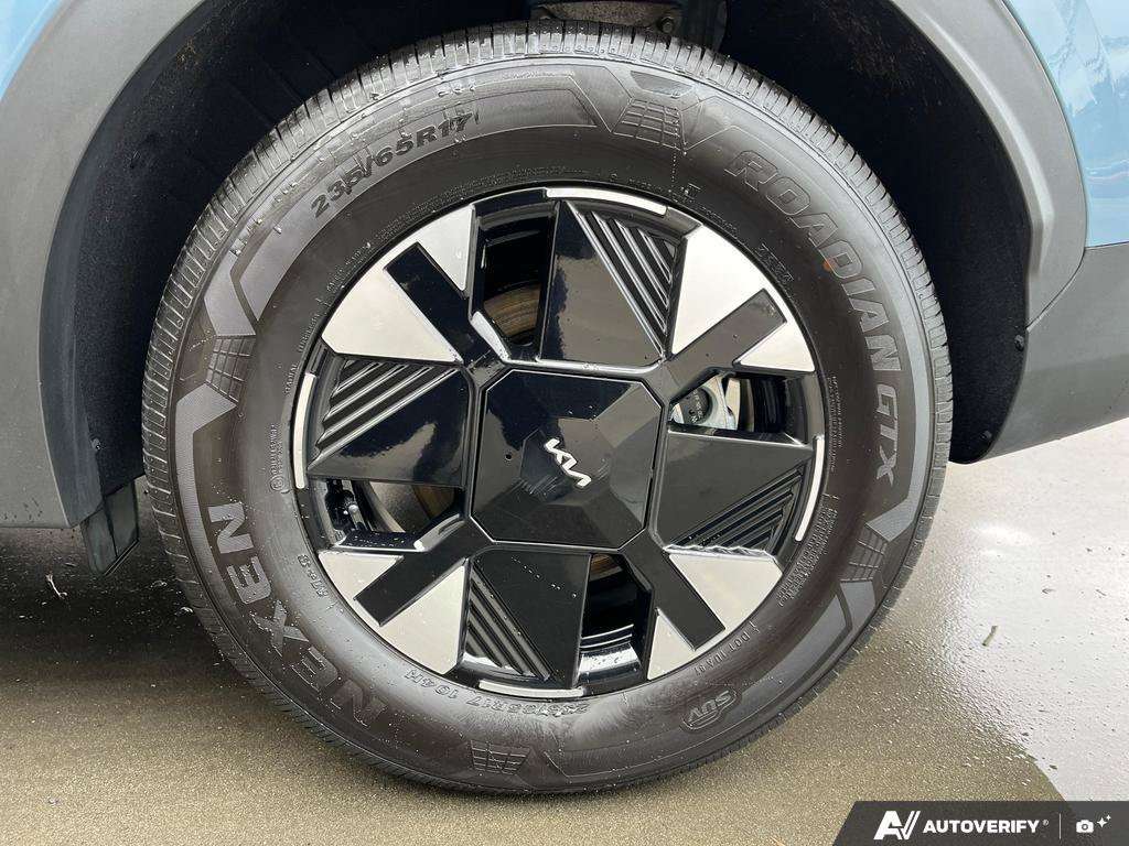 2026 Kia Sportage Hybrid — photo 6 of 25